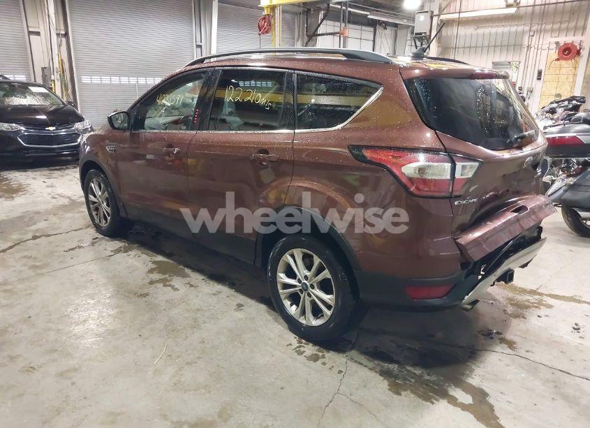 Photo 3 of 2018 Ford Escape SE (VIN 1FMCU0GD6JUB32888)