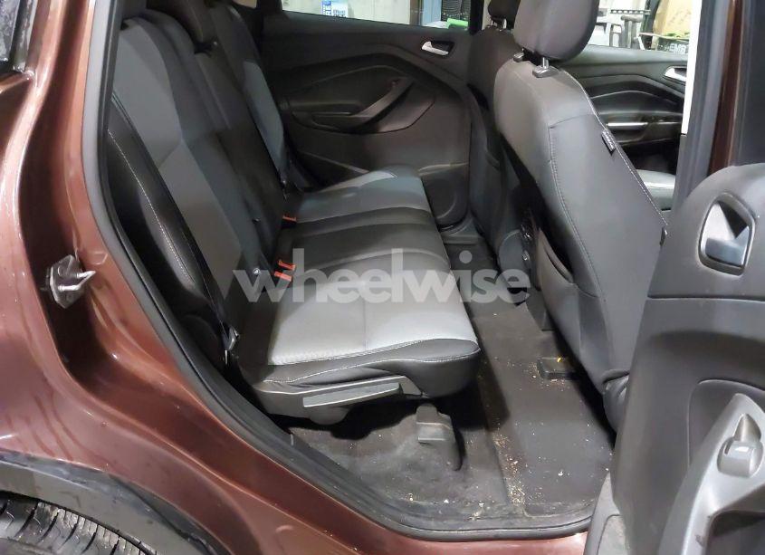 Photo 8 of 2018 Ford Escape SE (VIN 1FMCU0GD6JUB32888)