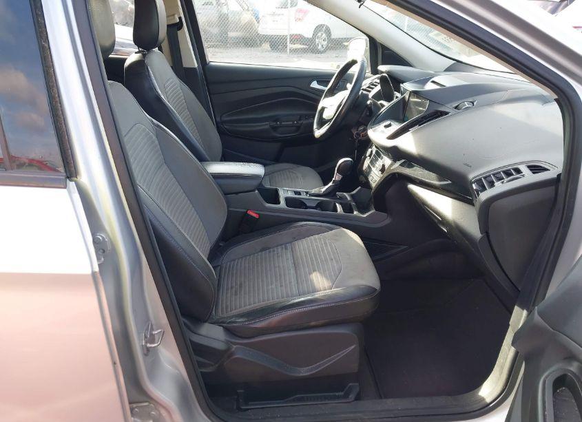 Photo 5 of 2018 Ford Escape SE (VIN 1FMCU0GD6JUB85896)