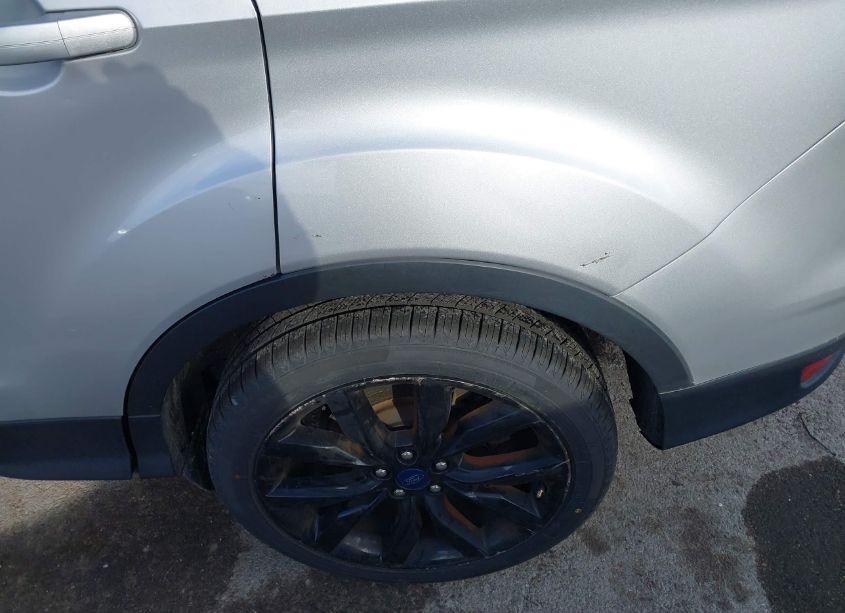 Photo 6 of 2018 Ford Escape SE (VIN 1FMCU0GD6JUB85896)