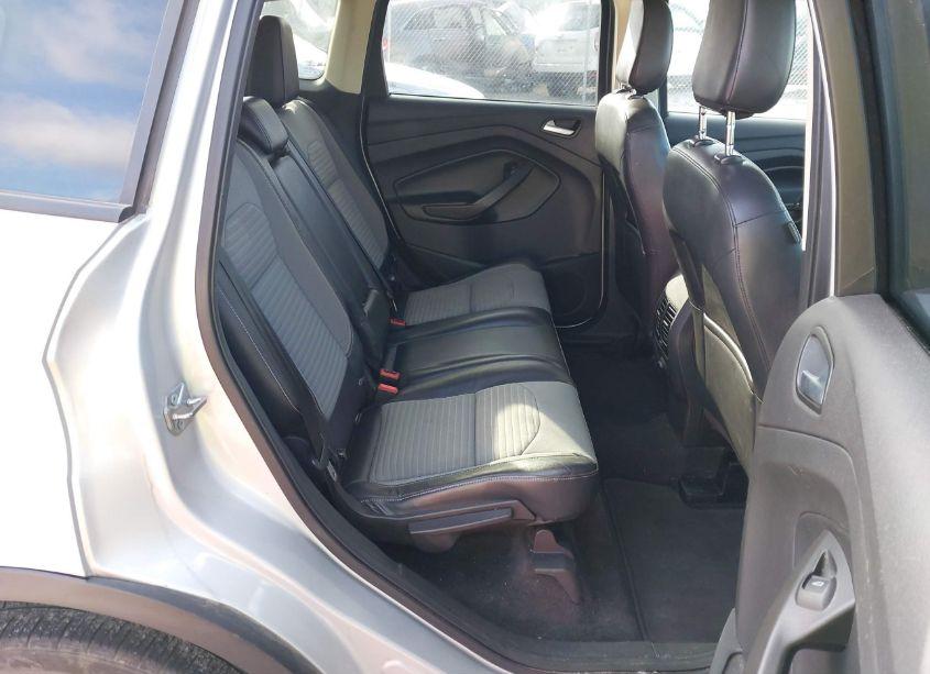 Photo 8 of 2018 Ford Escape SE (VIN 1FMCU0GD6JUB85896)