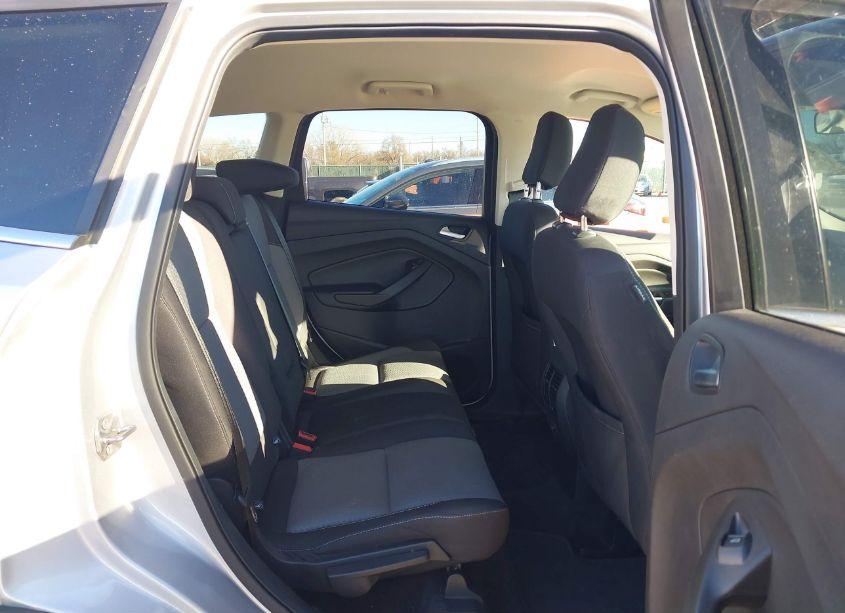 Photo 8 of 2018 Ford Escape SE (VIN 1FMCU0GD6JUC06715)