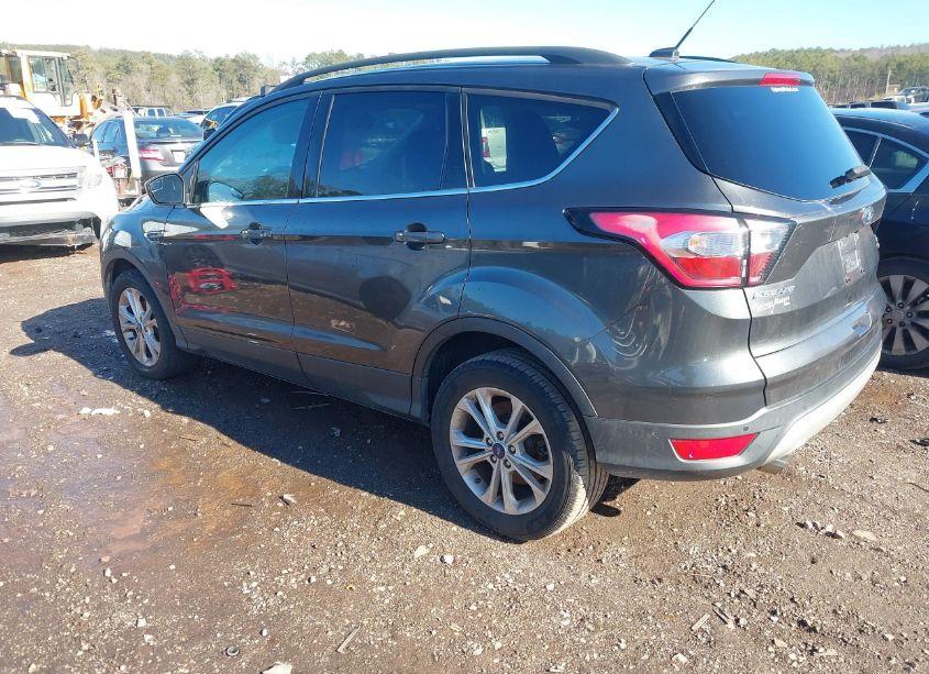 Photo 3 of 2018 Ford Escape SE (VIN 1FMCU0GD6JUC12529)