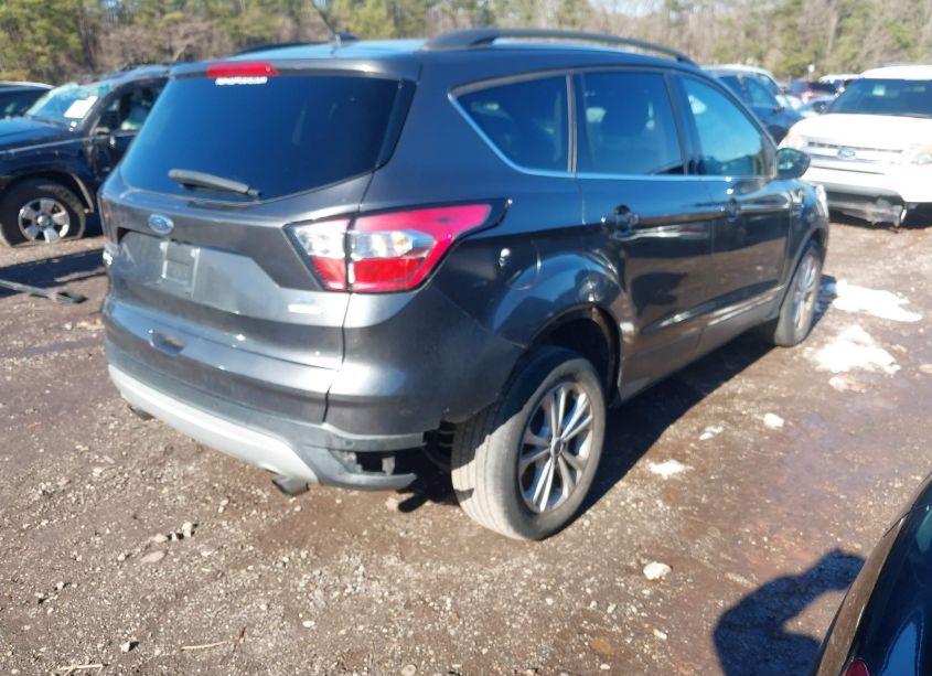 Photo 4 of 2018 Ford Escape SE (VIN 1FMCU0GD6JUC12529)