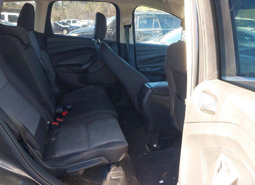 Photo 8 of 2018 Ford Escape SE (VIN 1FMCU0GD6JUC12529)