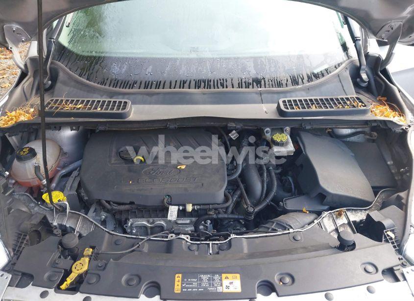 Photo 10 of 2018 Ford Escape SE (VIN 1FMCU0GD6JUC32442)