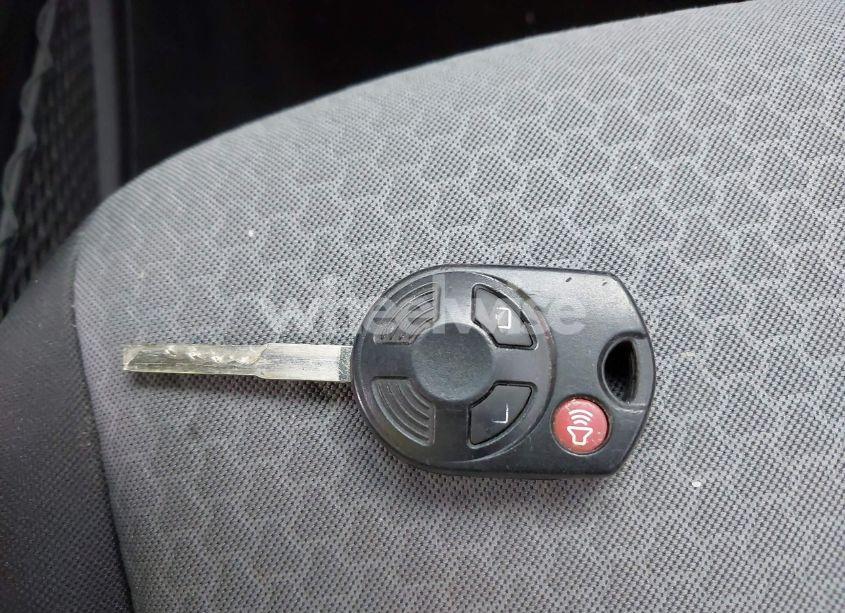 Photo 11 of 2018 Ford Escape SE (VIN 1FMCU0GD6JUC69927)