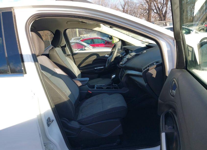 Photo 5 of 2018 Ford Escape SE (VIN 1FMCU0GD6JUD07558)