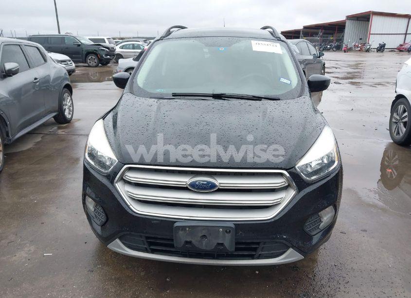 Photo 12 of 2018 Ford Escape SE (VIN 1FMCU0GD6JUD43556)