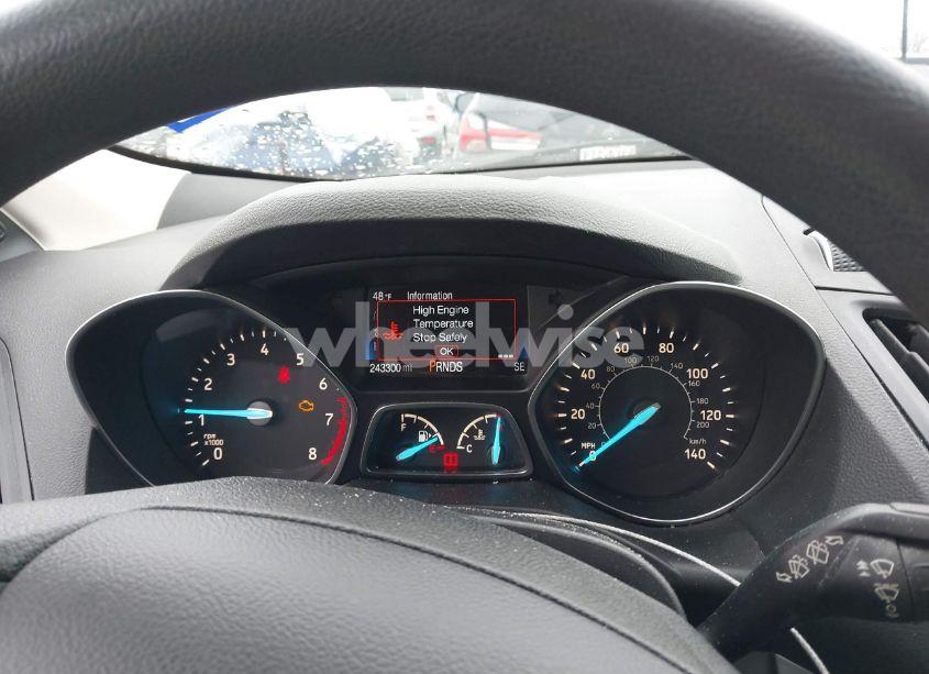 Photo 15 of 2018 Ford Escape SE (VIN 1FMCU0GD6JUD43556)