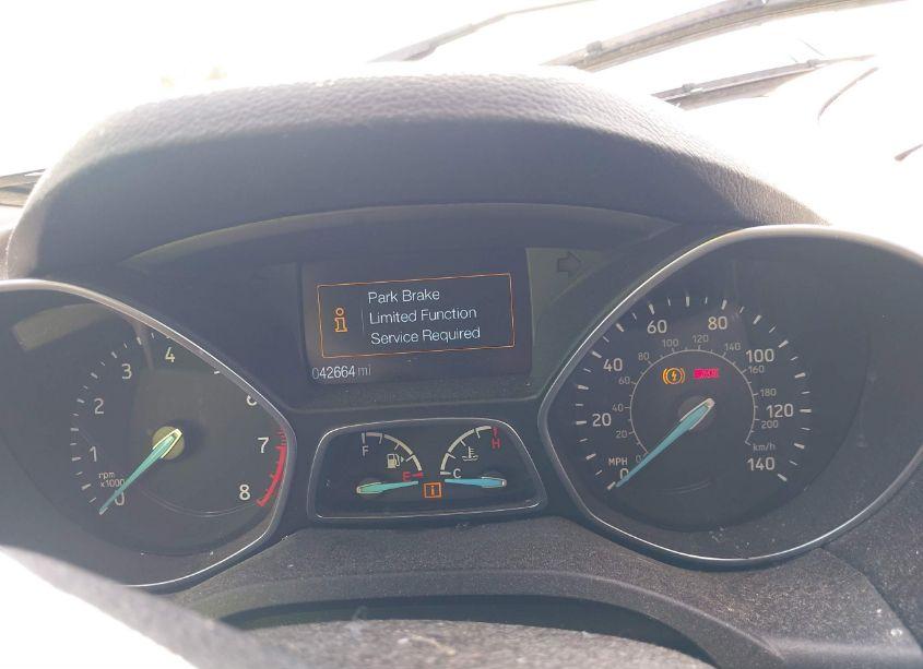 Photo 7 of 2019 Ford Escape SE (VIN 1FMCU0GD6KUA10601)