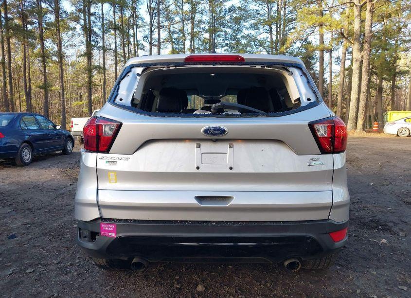 Photo 16 of 2019 Ford Escape SE (VIN 1FMCU0GD6KUB80814)