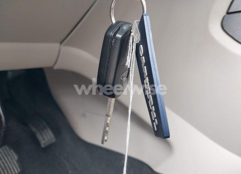 Photo 11 of 2017 Ford Escape SE (VIN 1FMCU0GD7HUA98728)