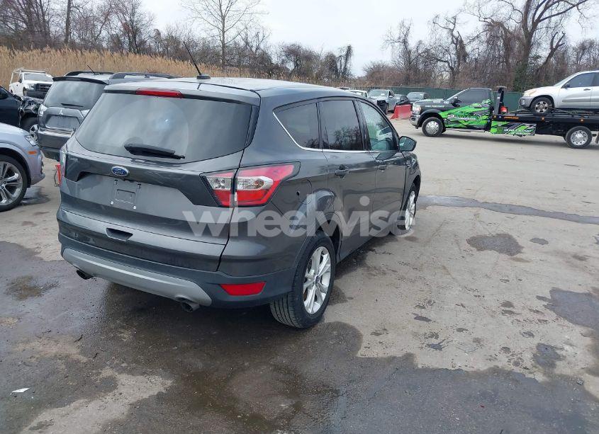 Photo 4 of 2017 Ford Escape SE (VIN 1FMCU0GD7HUA98728)