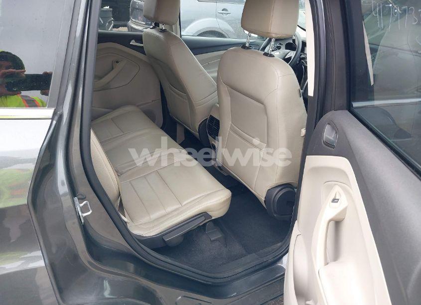 Photo 8 of 2017 Ford Escape SE (VIN 1FMCU0GD7HUA98728)