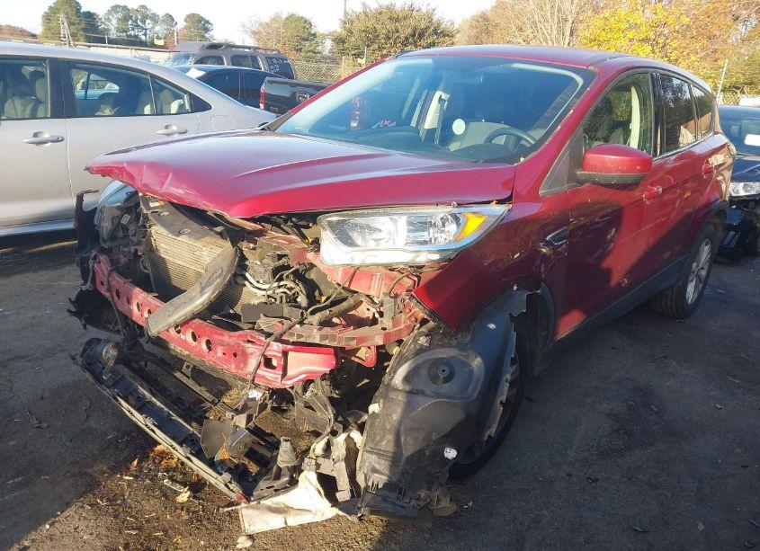 Photo 2 of 2017 Ford Escape SE (VIN 1FMCU0GD7HUB20632)