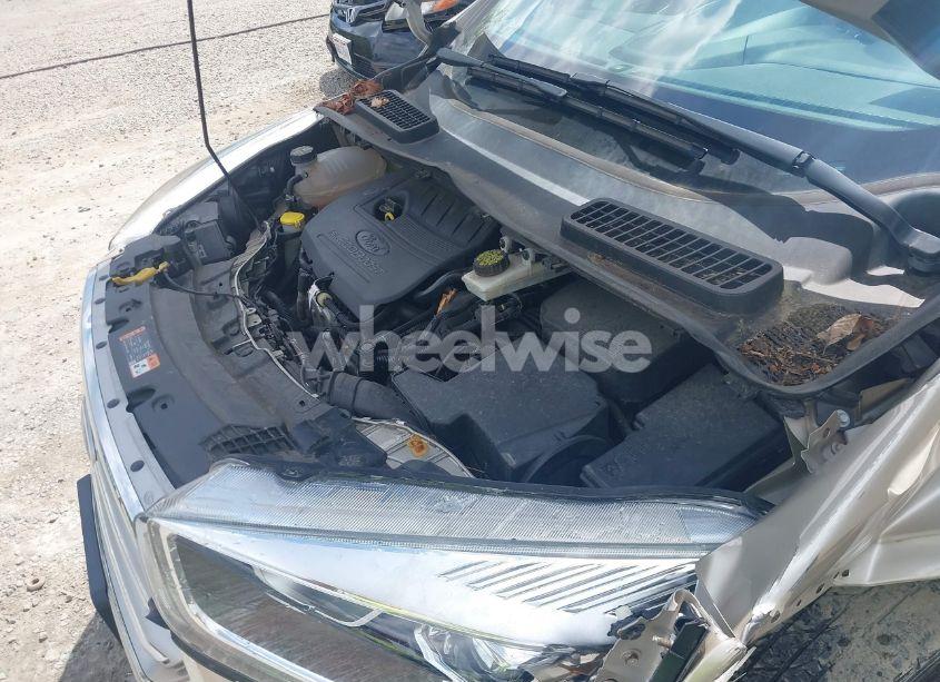 Photo 10 of 2017 Ford Escape SE (VIN 1FMCU0GD7HUB27502)