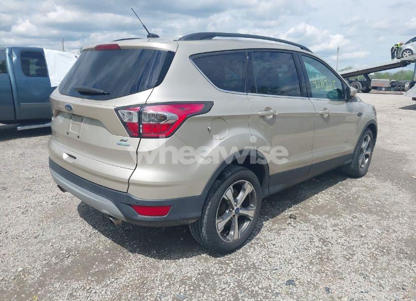 Photo 4 of 2017 Ford Escape SE (VIN 1FMCU0GD7HUB27502)
