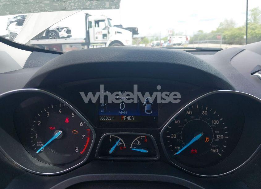 Photo 7 of 2017 Ford Escape SE (VIN 1FMCU0GD7HUB27502)