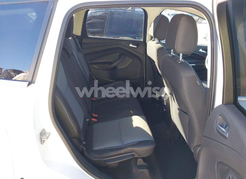 Photo 8 of 2017 Ford Escape SE (VIN 1FMCU0GD7HUB44557)