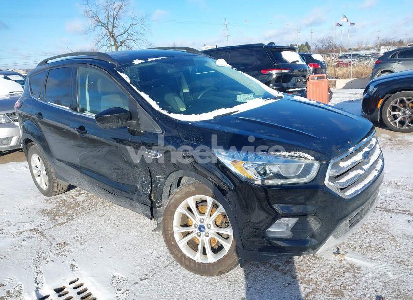 2017 Ford Escape SE (VIN 1FMCU0GD7HUC09780) main photo