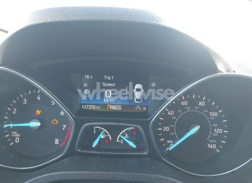 Photo 7 of 2017 Ford Escape SE (VIN 1FMCU0GD7HUC09780)