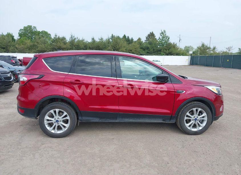 Photo 14 of 2017 Ford Escape SE (VIN 1FMCU0GD7HUC45288)