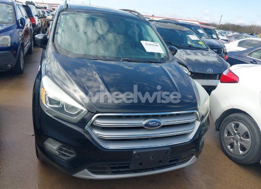 Photo 12 of 2017 Ford Escape SE (VIN 1FMCU0GD7HUC71583)