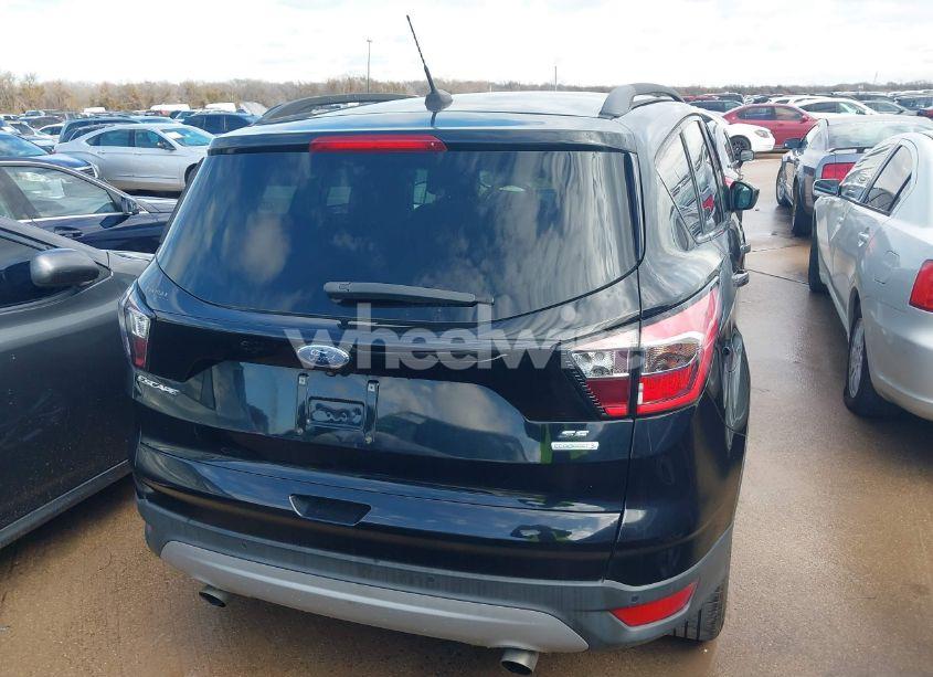 Photo 16 of 2017 Ford Escape SE (VIN 1FMCU0GD7HUC71583)