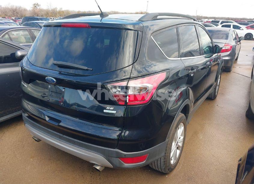 Photo 4 of 2017 Ford Escape SE (VIN 1FMCU0GD7HUC71583)