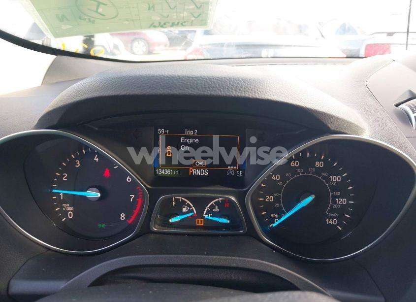 Photo 7 of 2017 Ford Escape SE (VIN 1FMCU0GD7HUC71583)