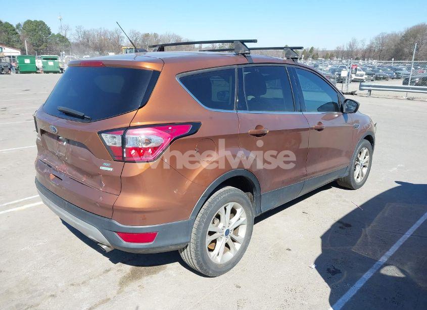 Photo 4 of 2017 Ford Escape SE (VIN 1FMCU0GD7HUC87802)