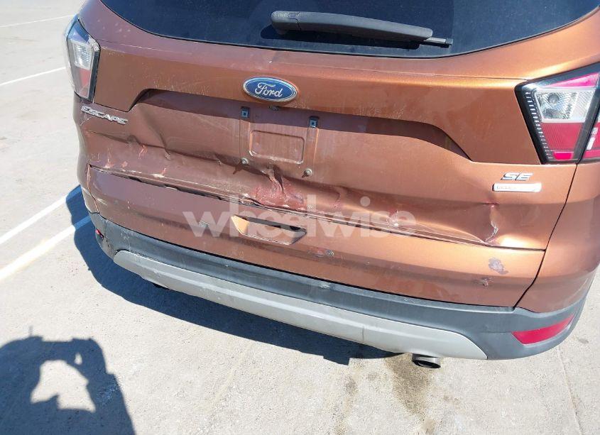 Photo 6 of 2017 Ford Escape SE (VIN 1FMCU0GD7HUC87802)