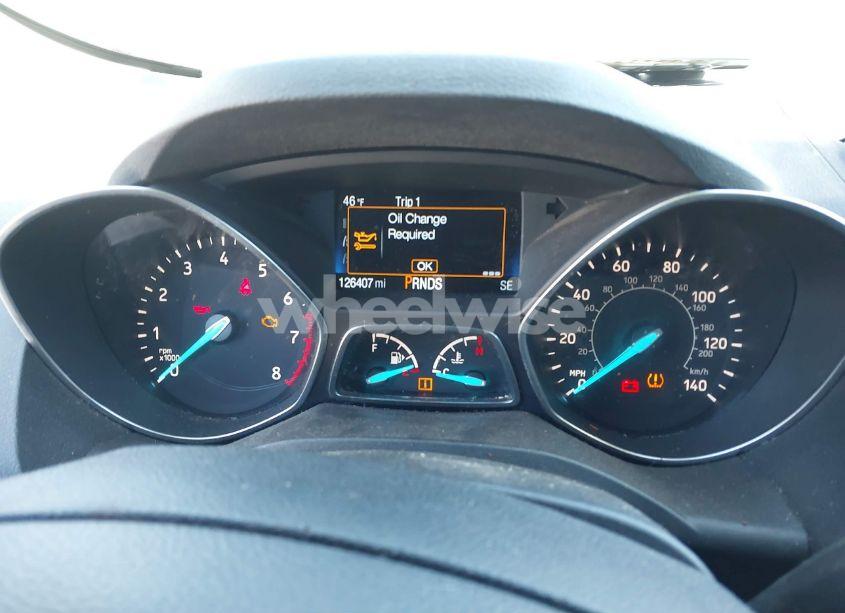 Photo 7 of 2017 Ford Escape SE (VIN 1FMCU0GD7HUC87802)