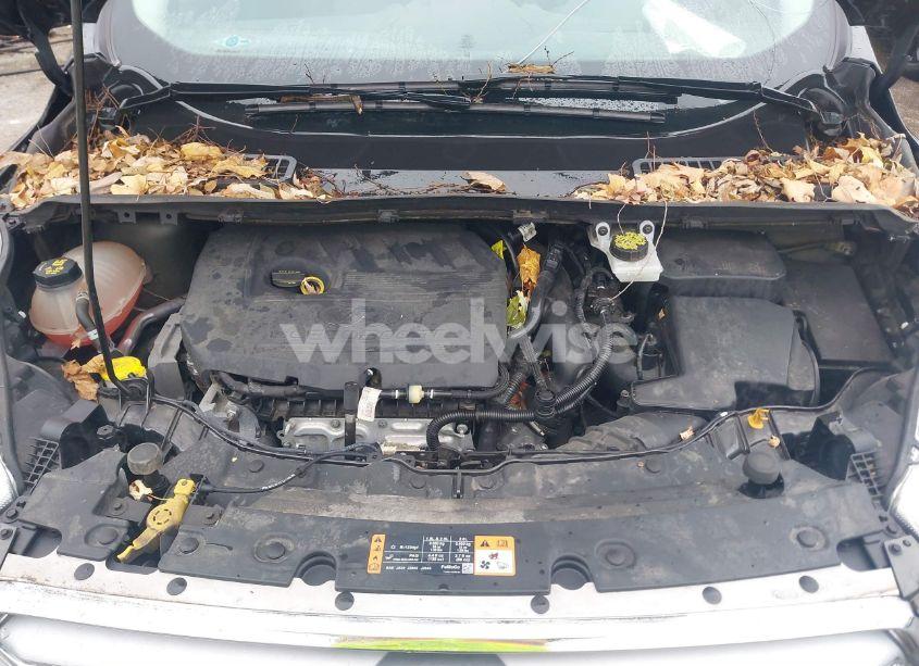 Photo 10 of 2017 Ford Escape SE (VIN 1FMCU0GD7HUD39090)