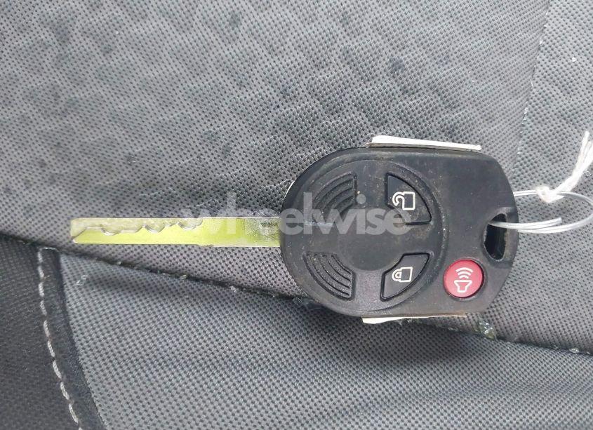 Photo 11 of 2017 Ford Escape SE (VIN 1FMCU0GD7HUD39090)