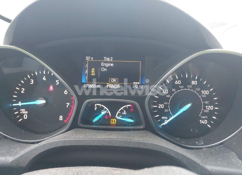 Photo 7 of 2017 Ford Escape SE (VIN 1FMCU0GD7HUD39090)