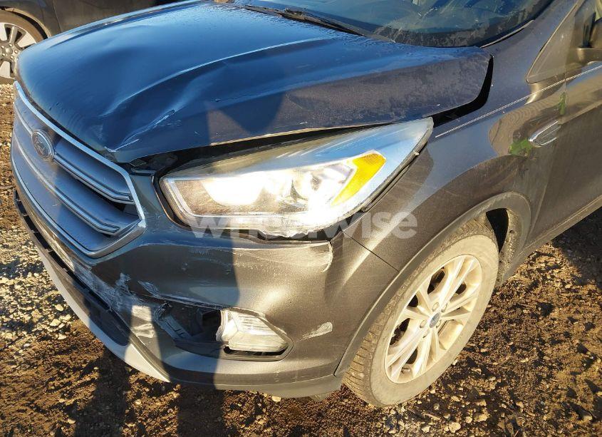 Photo 6 of 2017 Ford Escape SE (VIN 1FMCU0GD7HUD52647)