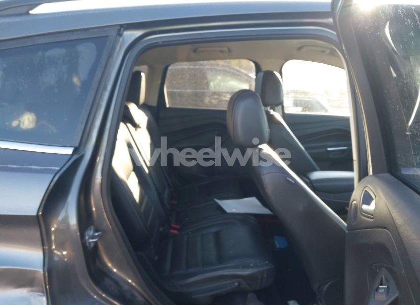 Photo 8 of 2017 Ford Escape SE (VIN 1FMCU0GD7HUD52647)