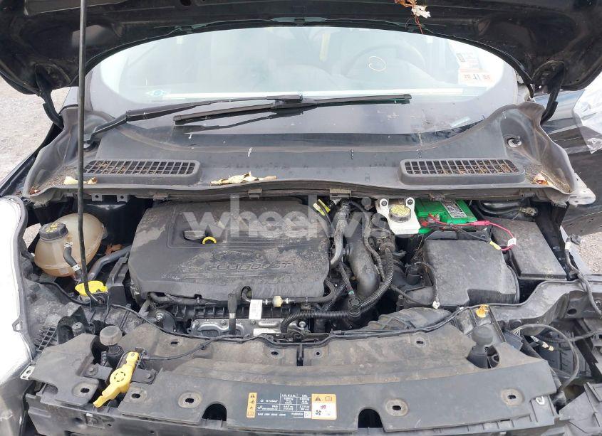 Photo 10 of 2017 Ford Escape SE (VIN 1FMCU0GD7HUD63762)