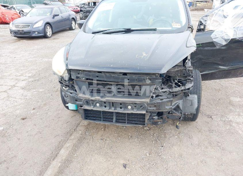 Photo 6 of 2017 Ford Escape SE (VIN 1FMCU0GD7HUD63762)