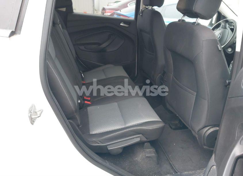 Photo 8 of 2017 Ford Escape SE (VIN 1FMCU0GD7HUE69709)