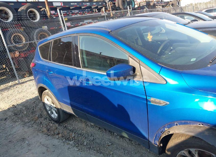 Photo 13 of 2017 Ford Escape SE (VIN 1FMCU0GD7HUE70939)