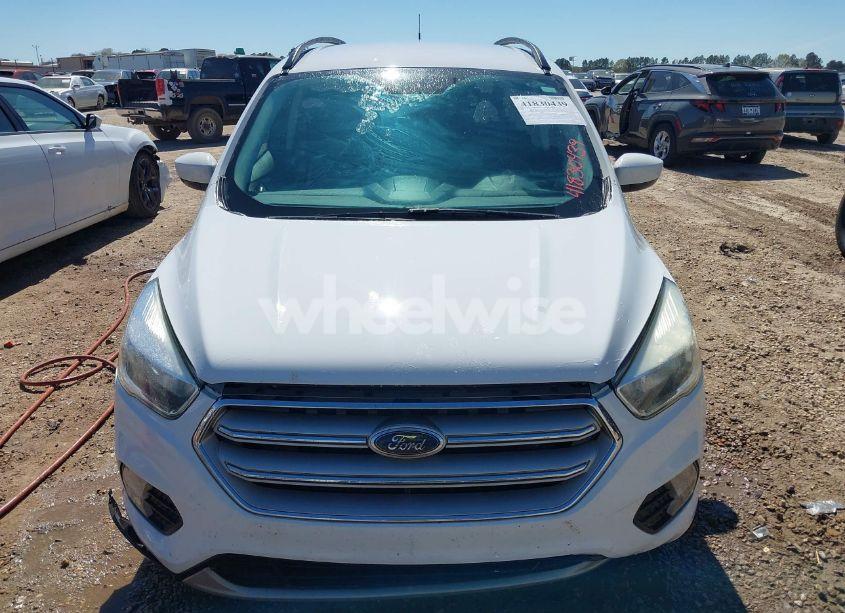 Photo 12 of 2018 Ford Escape SE (VIN 1FMCU0GD7JUA47722)