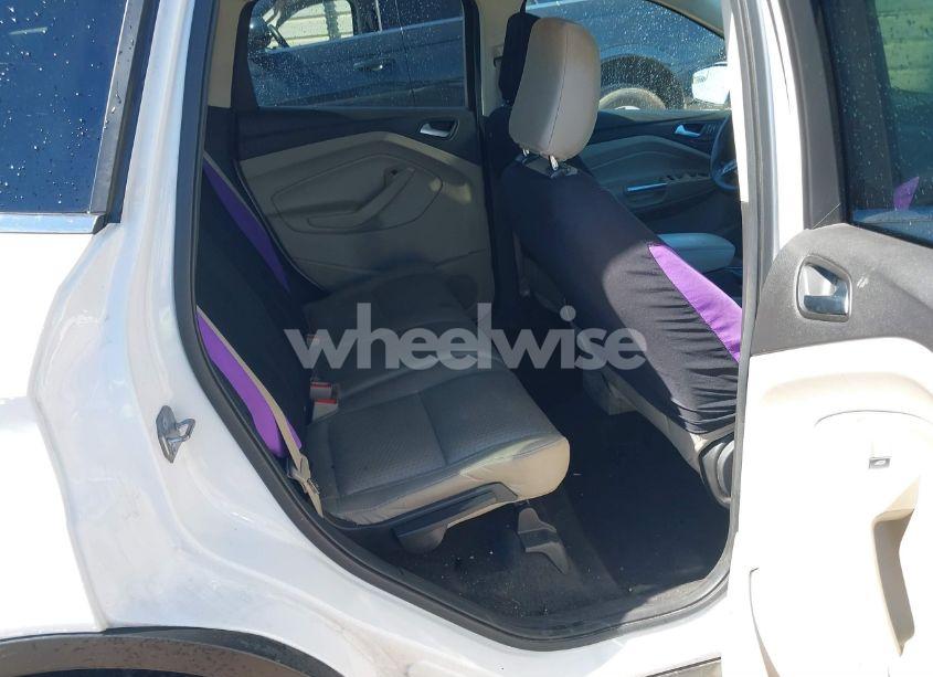 Photo 8 of 2018 Ford Escape SE (VIN 1FMCU0GD7JUA47722)