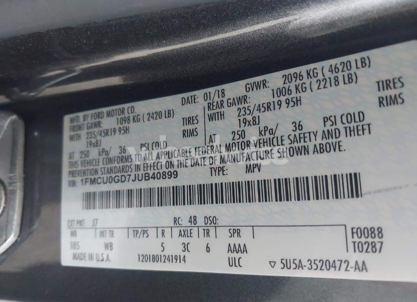 Photo 9 of 2018 Ford Escape SE (VIN 1FMCU0GD7JUB40899)