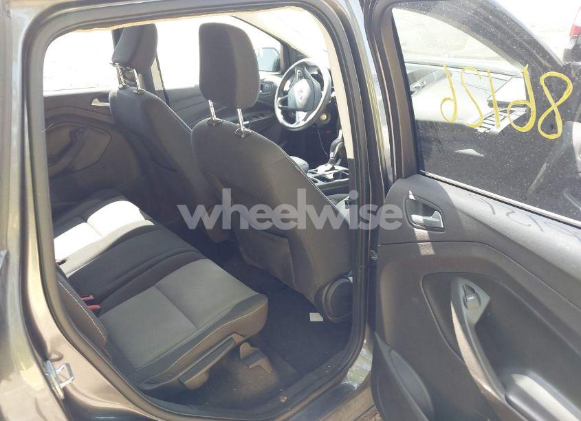 Photo 8 of 2018 Ford Escape SE (VIN 1FMCU0GD7JUB59260)