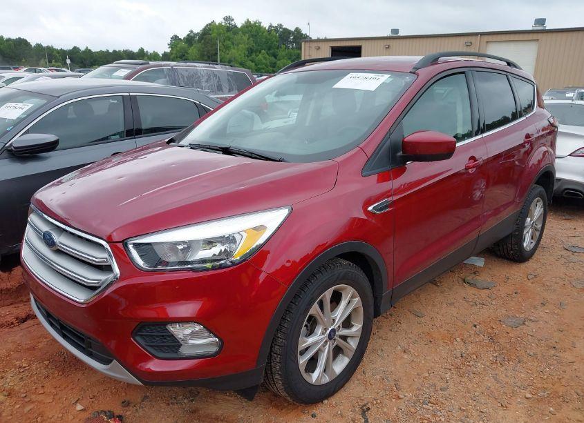 Photo 2 of 2018 Ford Escape SE (VIN 1FMCU0GD7JUD03468)