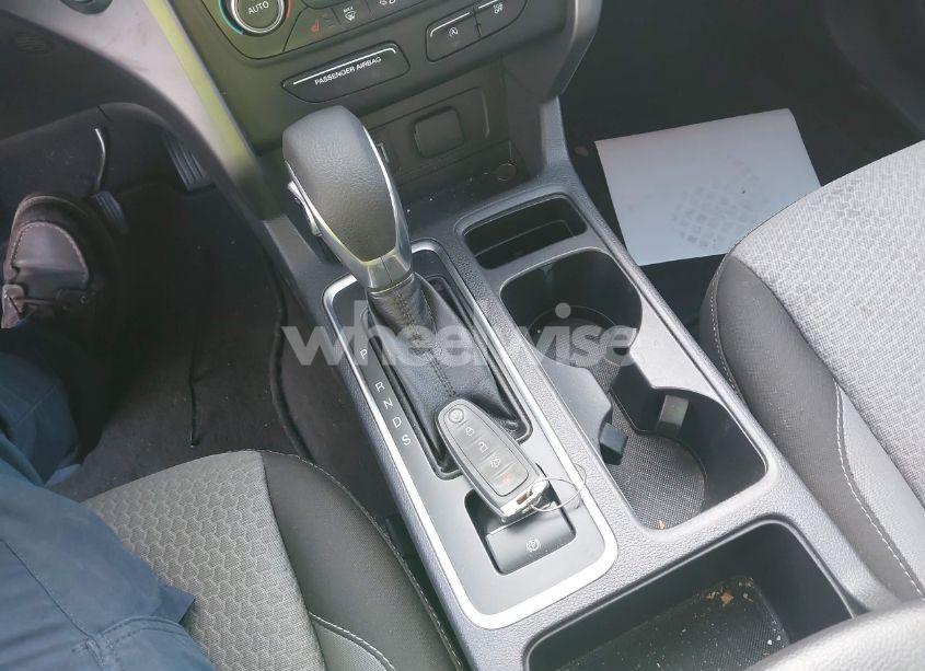 Photo 11 of 2019 Ford Escape SE (VIN 1FMCU0GD7KUB32397)