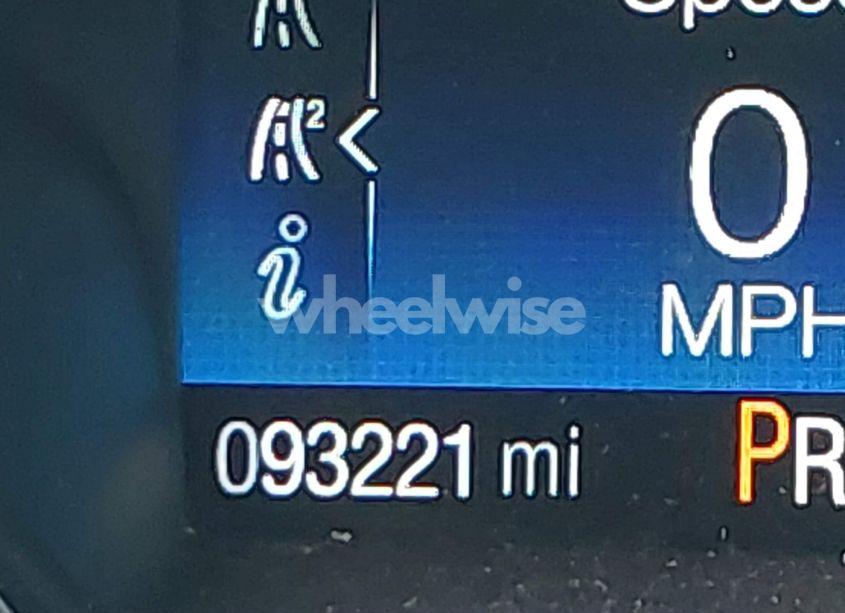 Photo 15 of 2019 Ford Escape SE (VIN 1FMCU0GD7KUB45277)